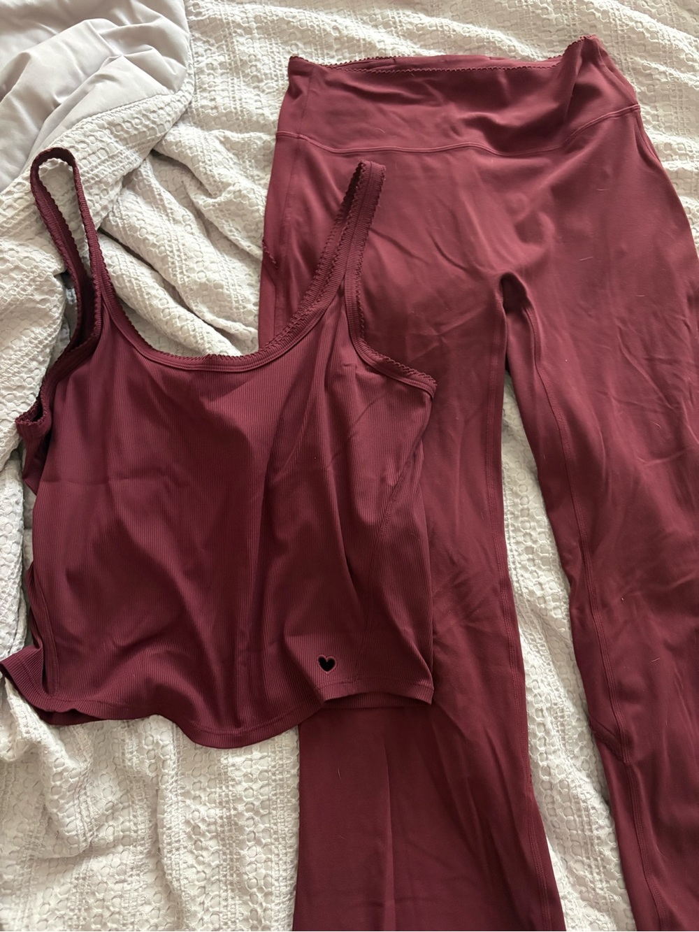 Lululemon Valentines Set